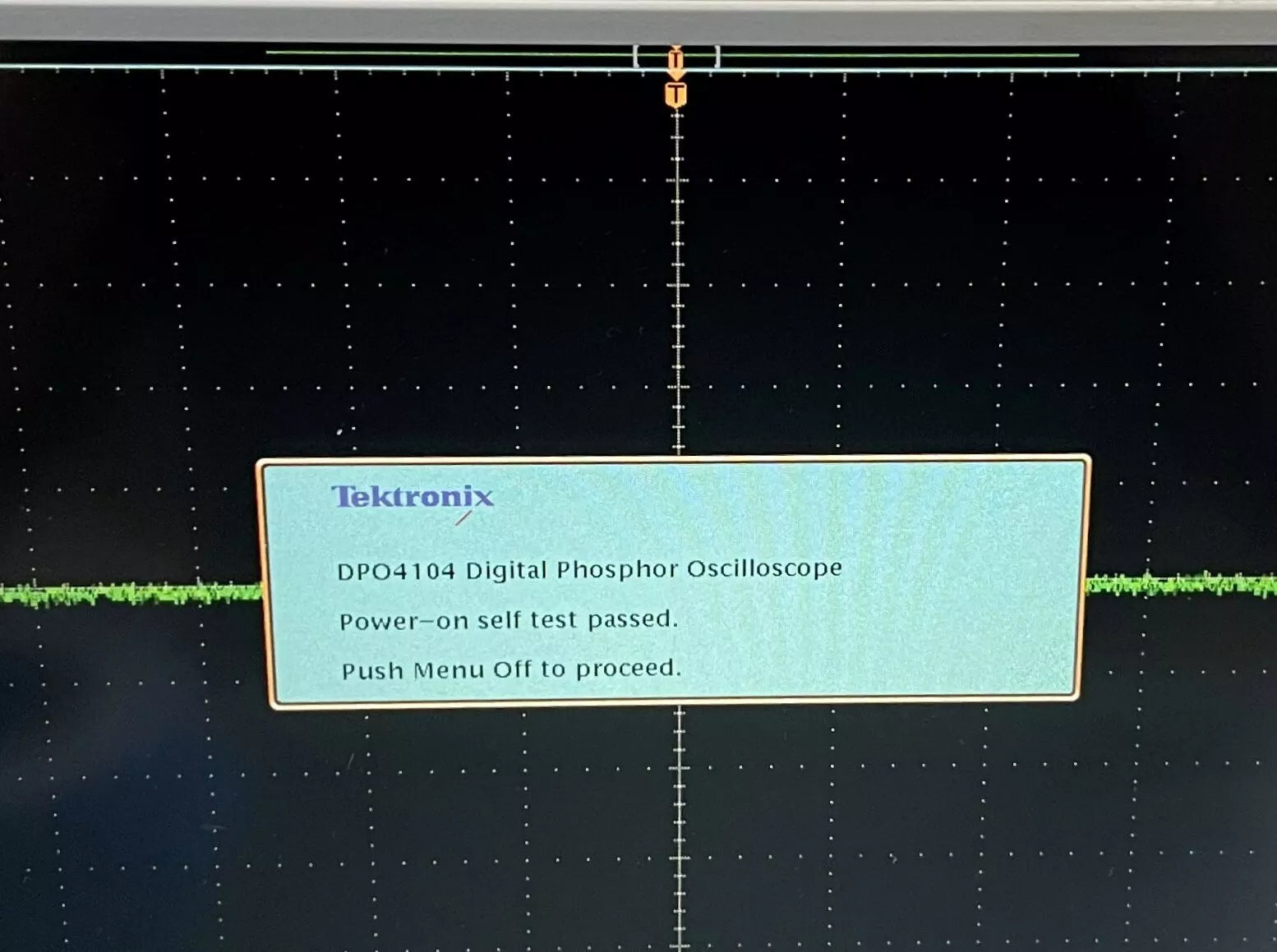Tektronix DPO4104 4Ch 1GHz Digital Phosphor Oscilloscope