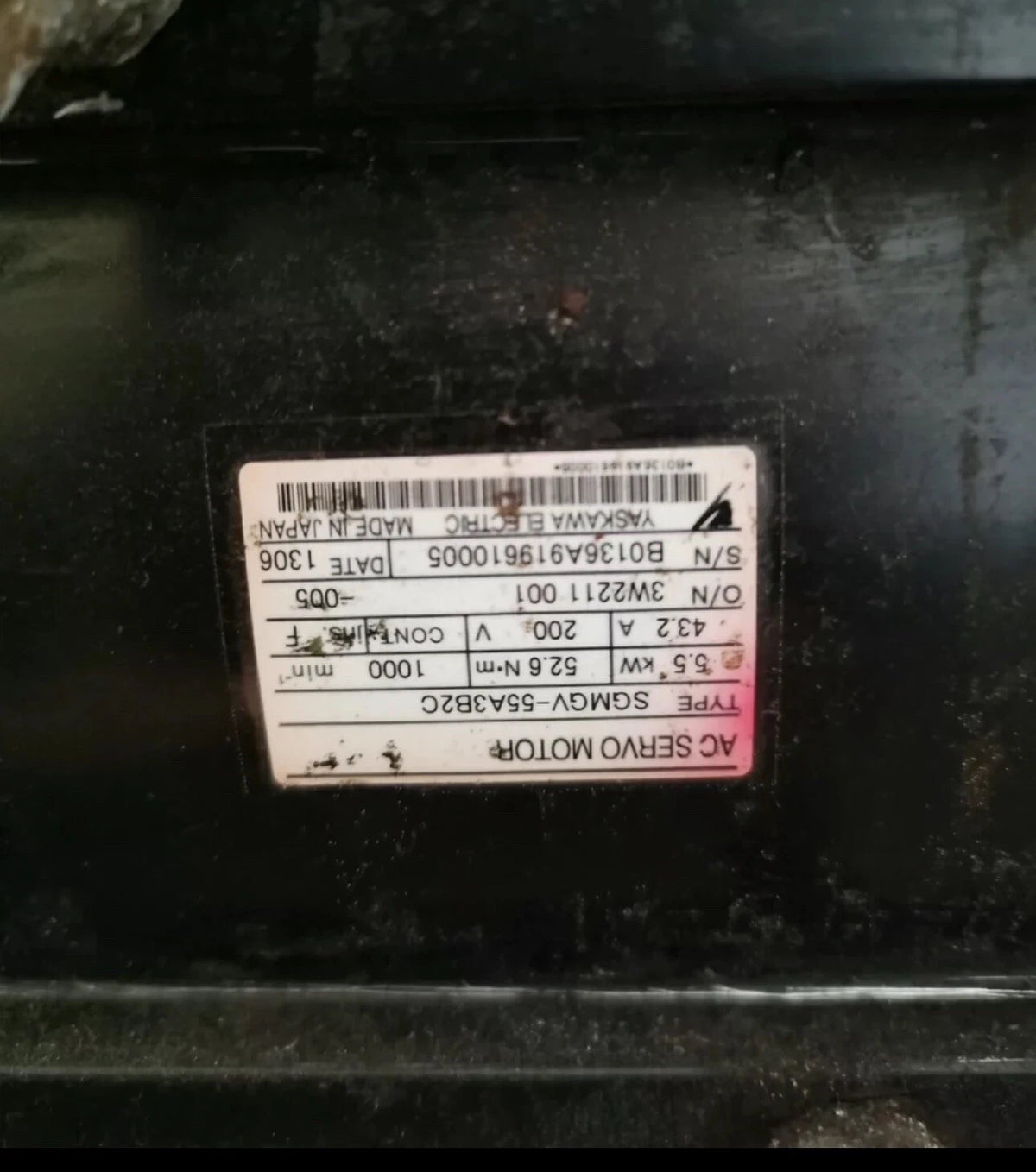 Compact SGMGV-55A3B2C Servo Motor for Industrial Automation