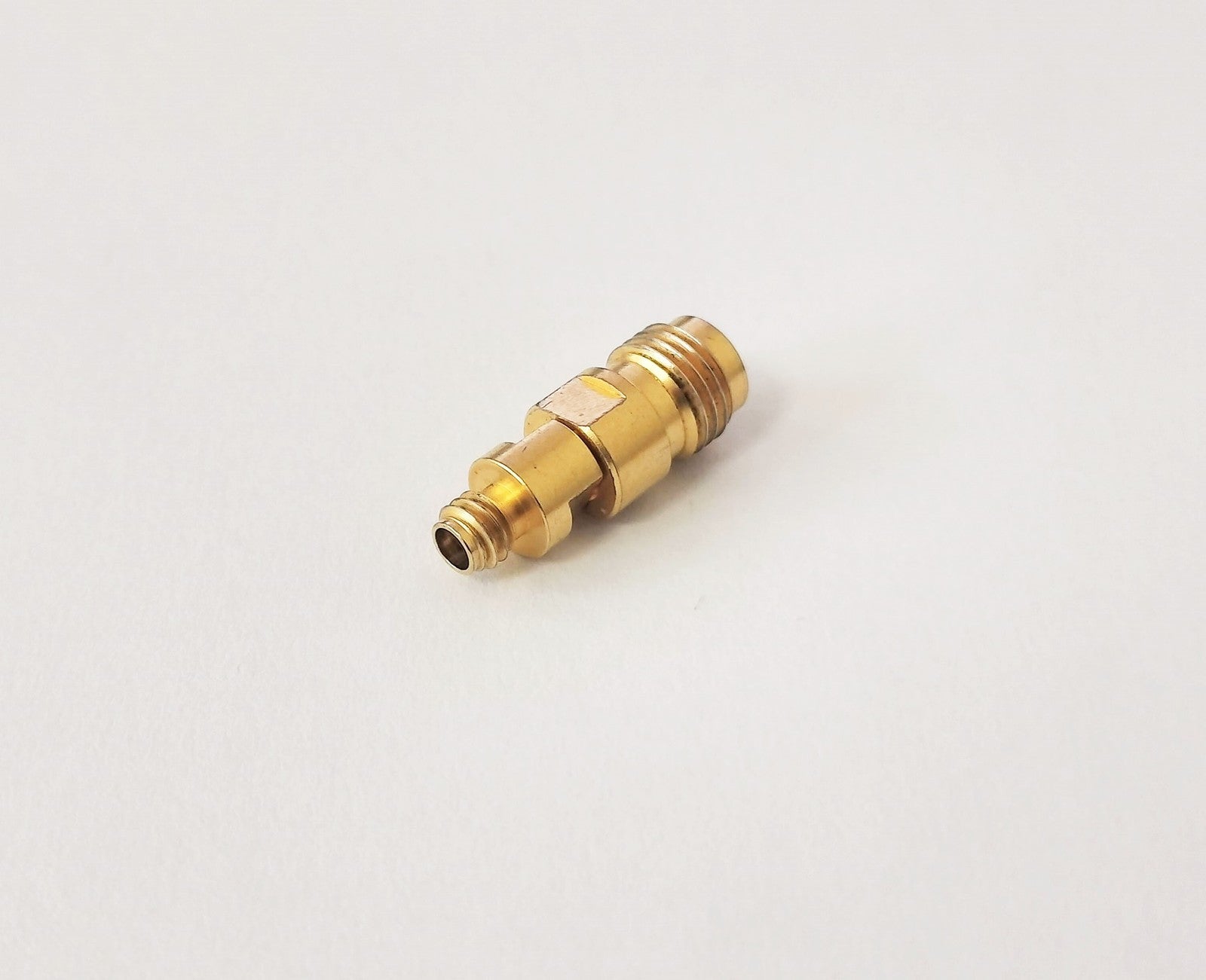 Waka 02R0235-00 1.0mm Connector