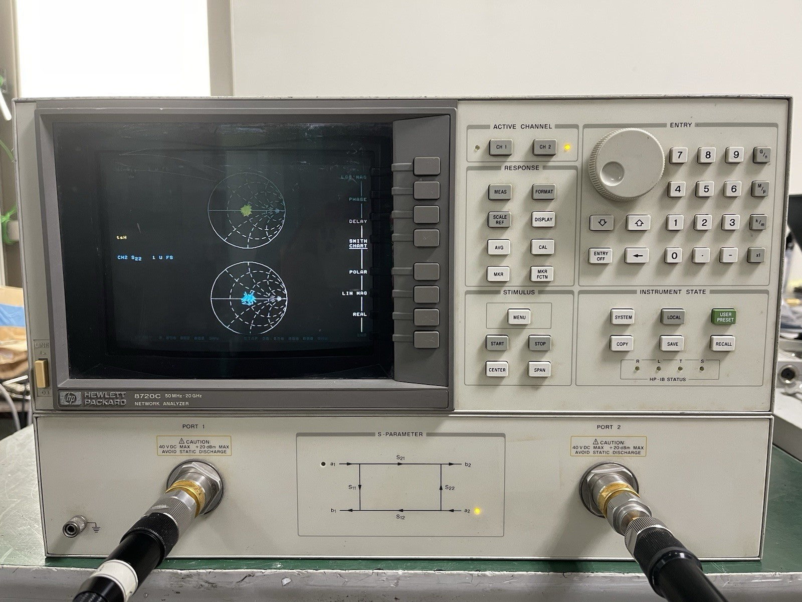 HP Agilent 8720C 50 MHz - 20 GHz Network Analyzer , Opt: 001, 010 _0597 - XG eqpt