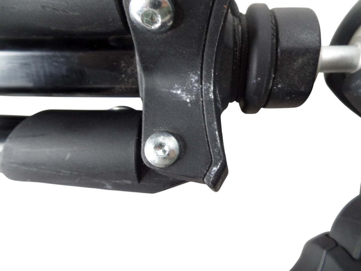 Manfrotto Tripod MKC3-H01 Compact Camera - Free Shipping.