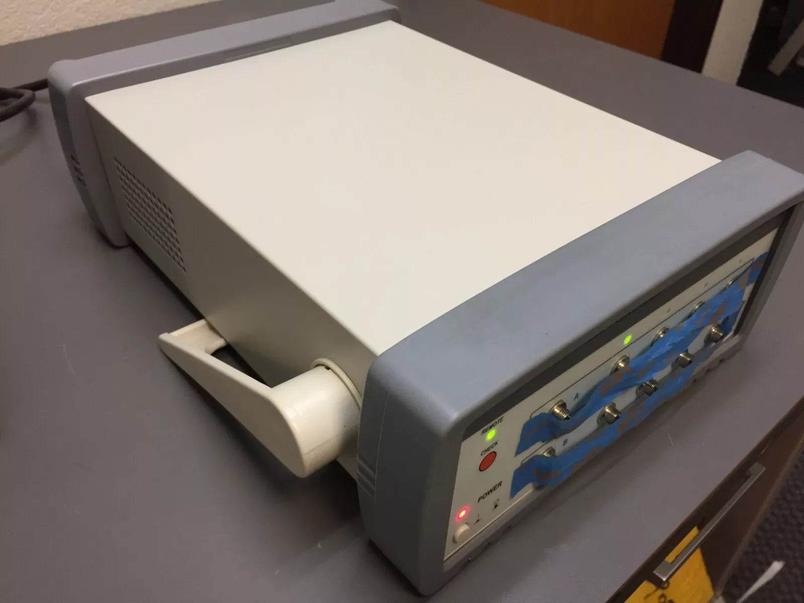 Applent Instruments AT5524 2x4 Optical Switch
