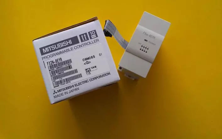 1PC New Mitsubishi PLC FX2N-8EYR Programmable Cont In Box Expedited Shipping