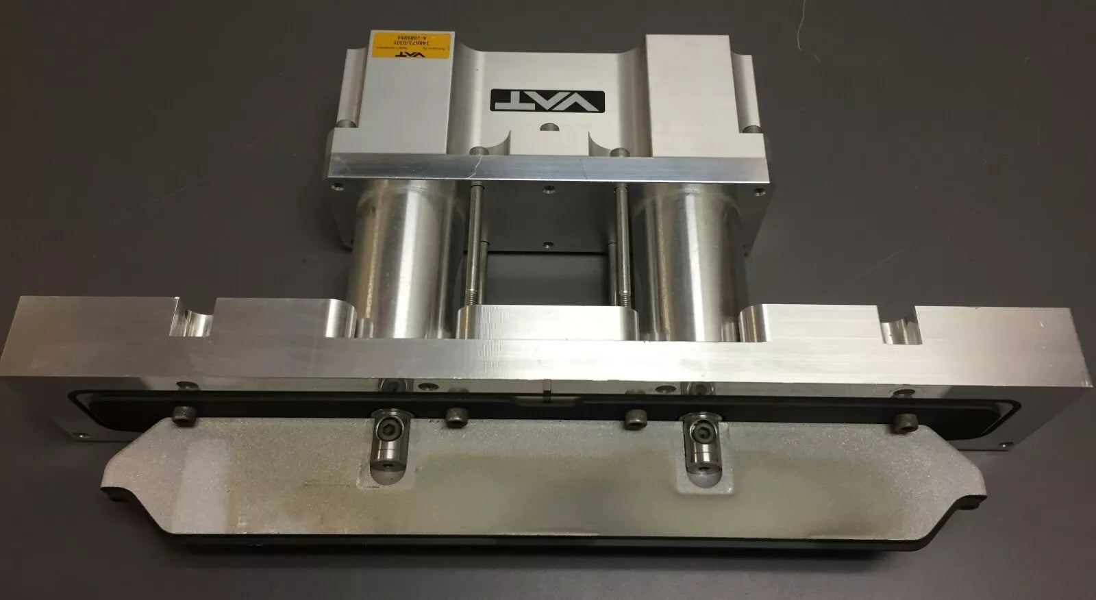 VAT P/N: 348673/0301 Kit Actuator with Gate