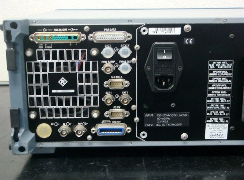 Rohde&Schwarz SMIQ03 300kHz-3.3GHz Vector Signal Generator W-CDMA