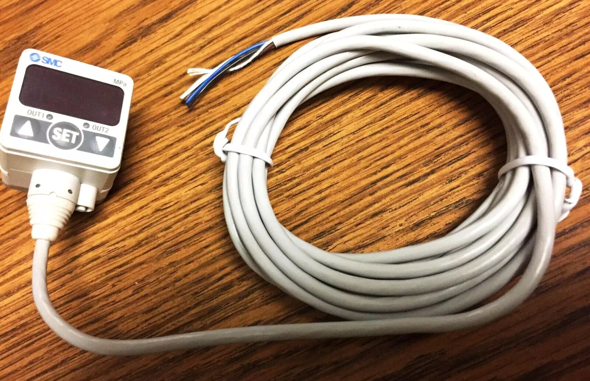 SMC ISE40-M5-22L Digital Pressure Switch