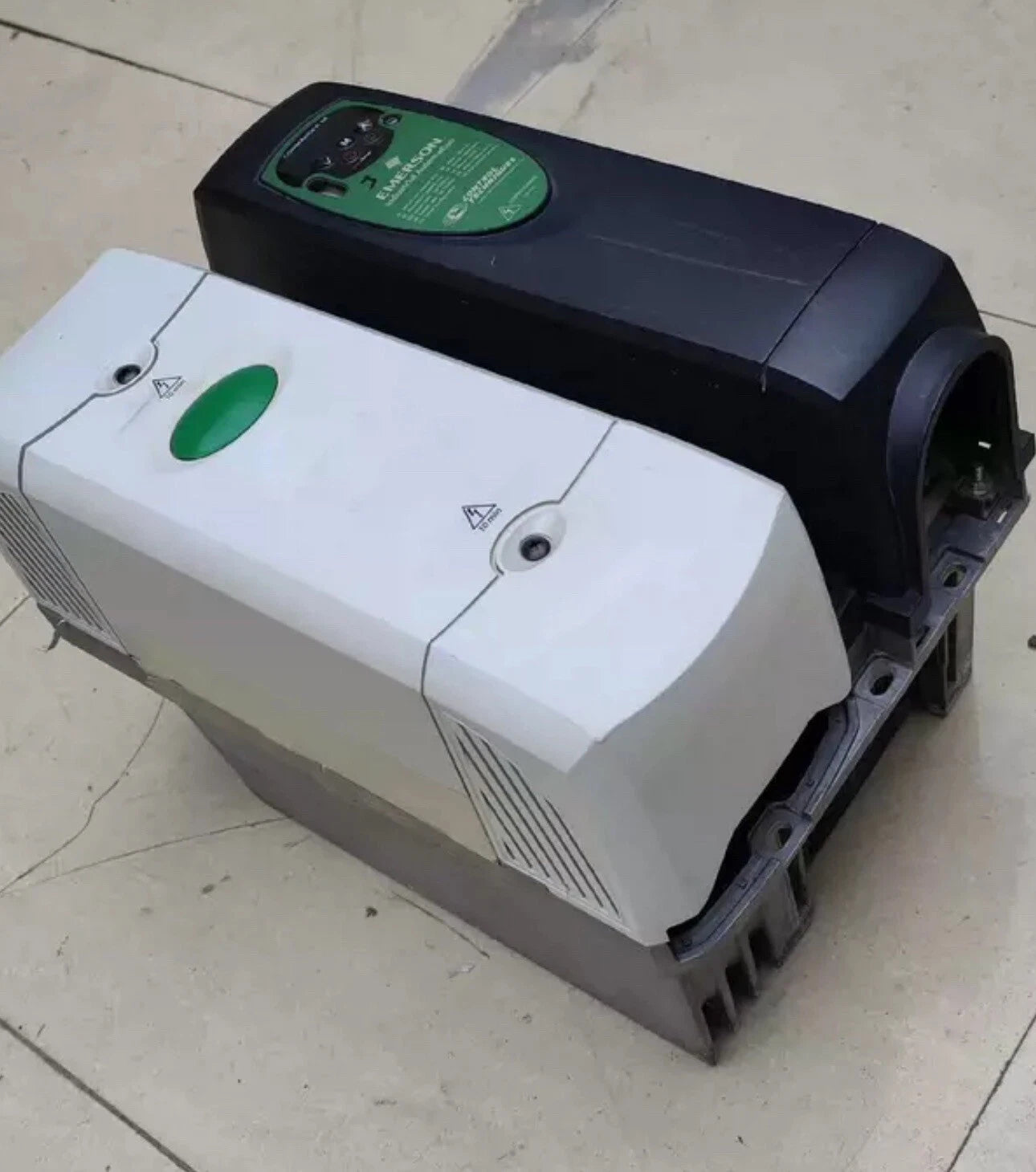 SK3403 Portable Electric Air Compressor Pump with Digital Display