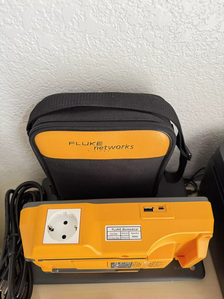 FLUKE ESA615 EU 230V Electrical Safety Analyzer (Calibrated 2024)