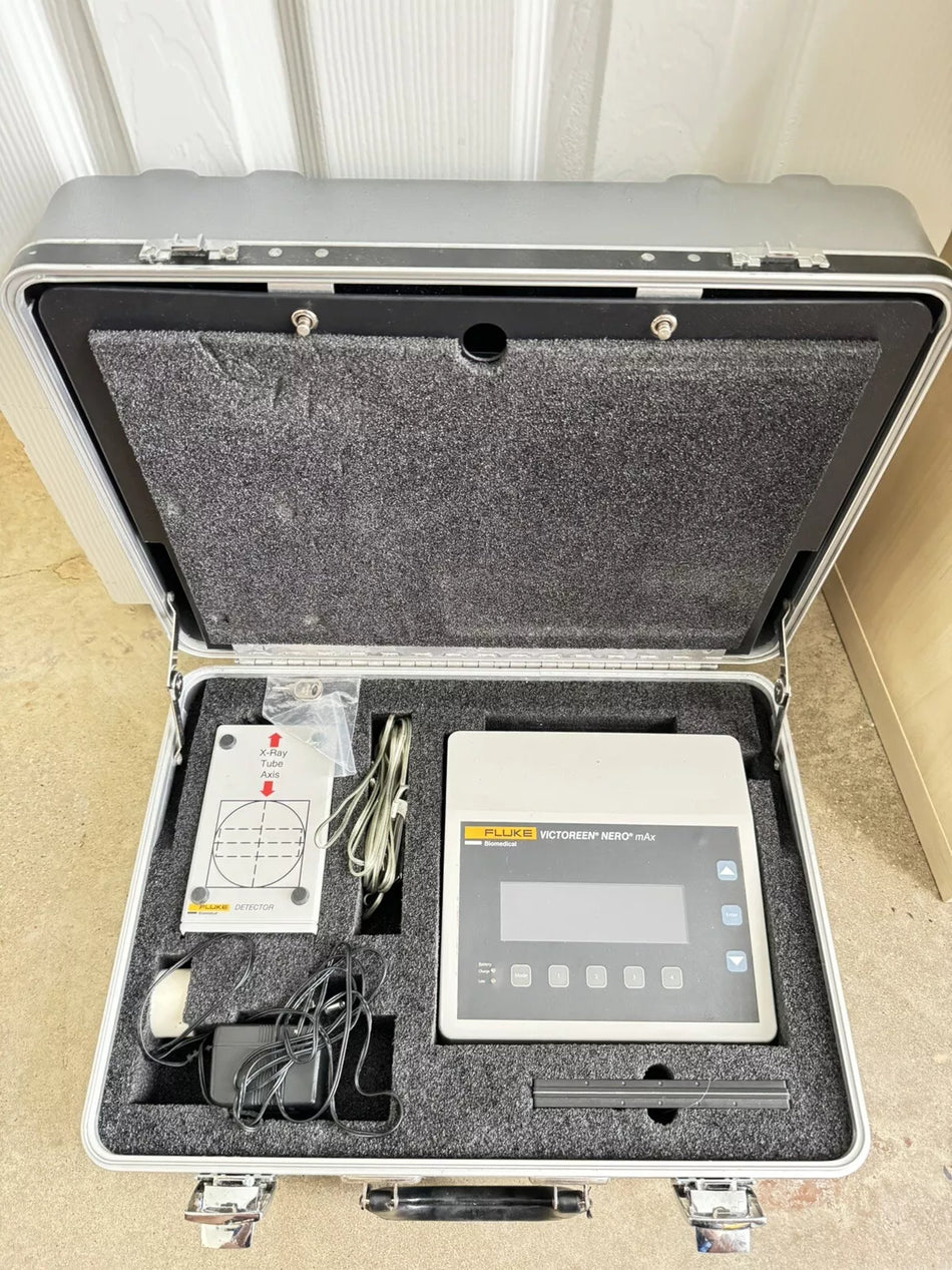 Fluke Biomedical 8000 Victoreen Nero Max X-Ray with Case