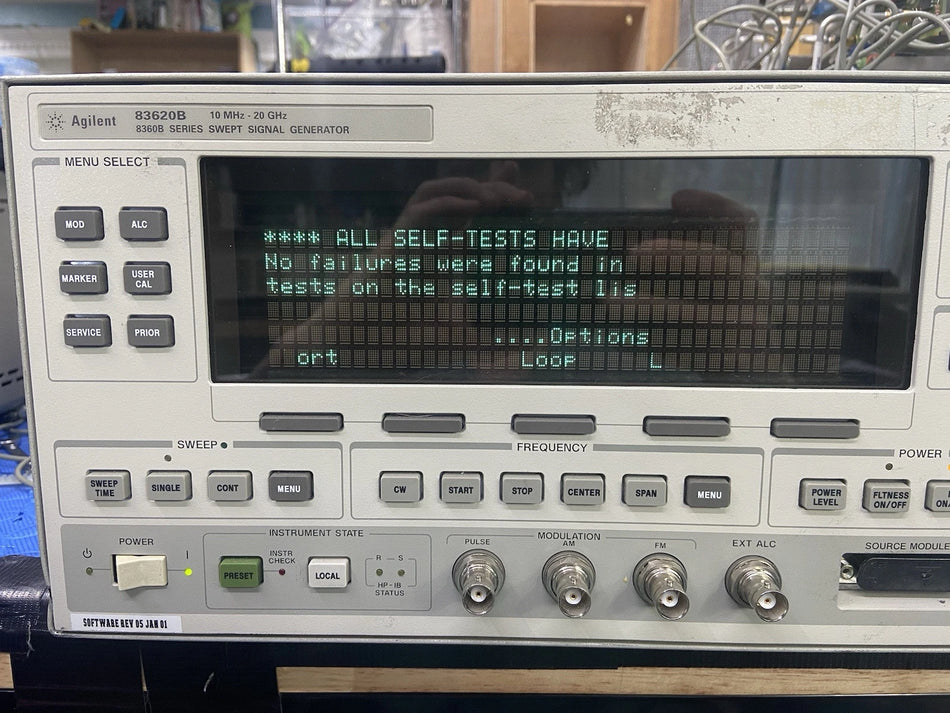 HP Agilent 83620B 83630B Signal Generator/Sweeper