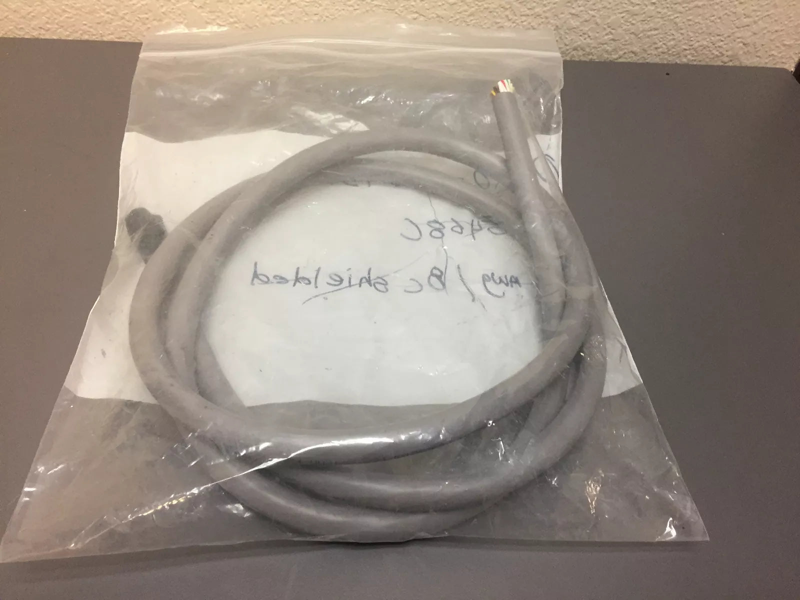 Alpha Wire 5070/20C Multi-Conductor Cables 18AWG 20 Cond UNSHLD 6 FT