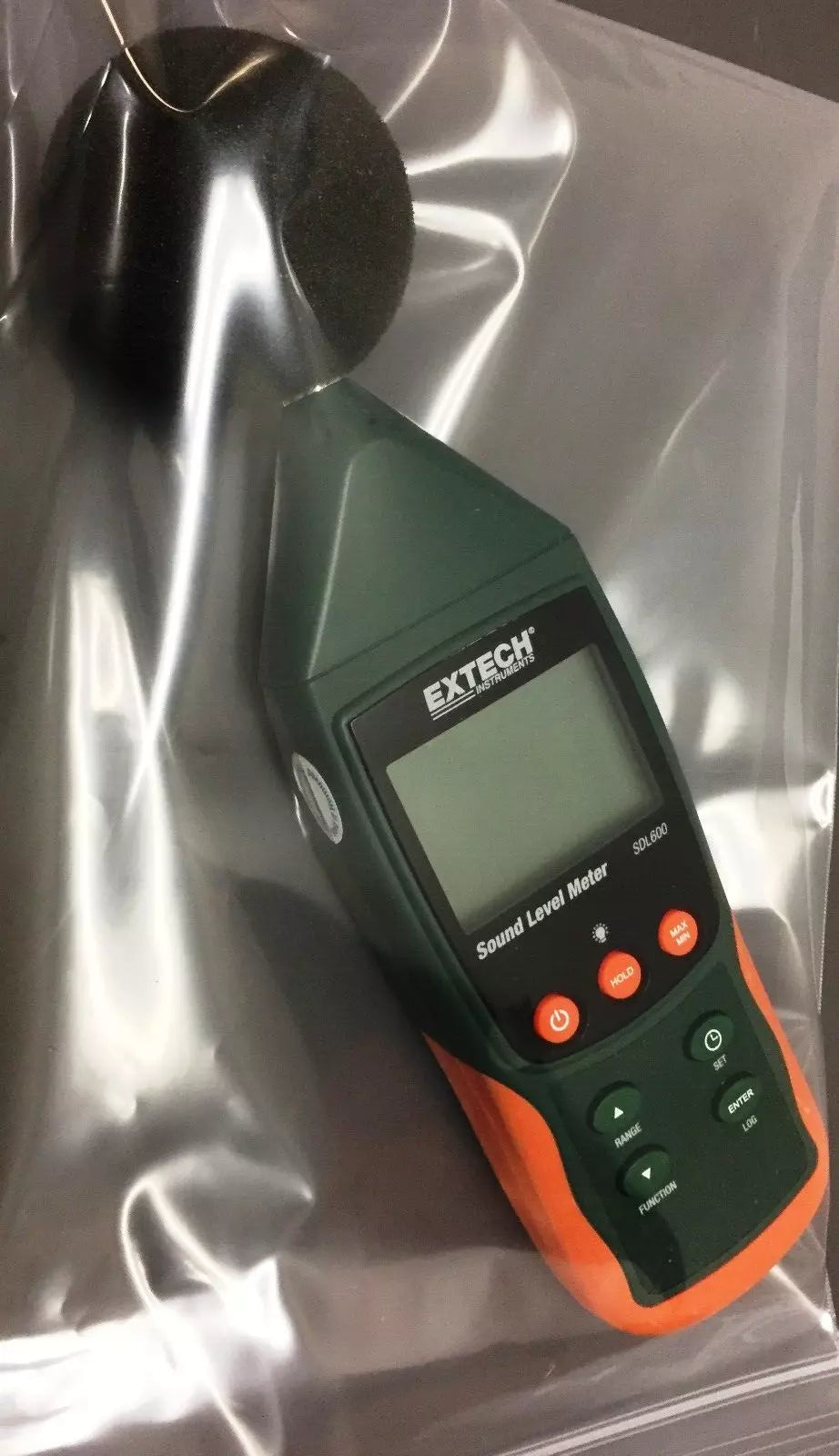 Extech SDL600 Sound Level Meter/Datalogger with 4GB San Disk SDHC Card