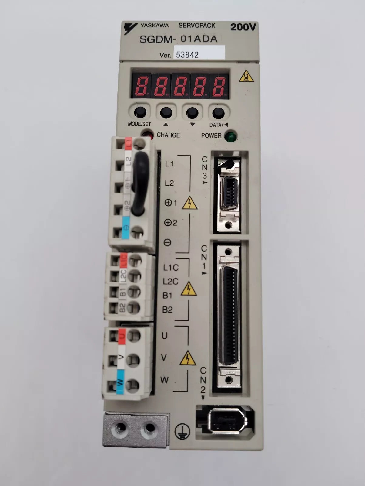 Yaskawa SGDM-01ADA Servo Drive 0.10 KW 200-240V AC Servo