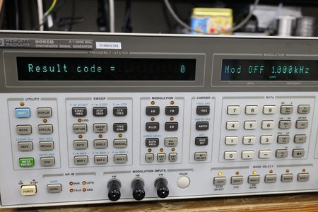 HP 8665B /001/004 100KHz -6GHz Signal Generator
