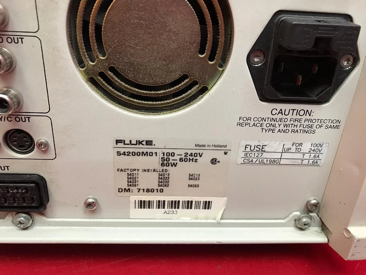 FLUKE 54200 TV Signal Generator S/N 718010