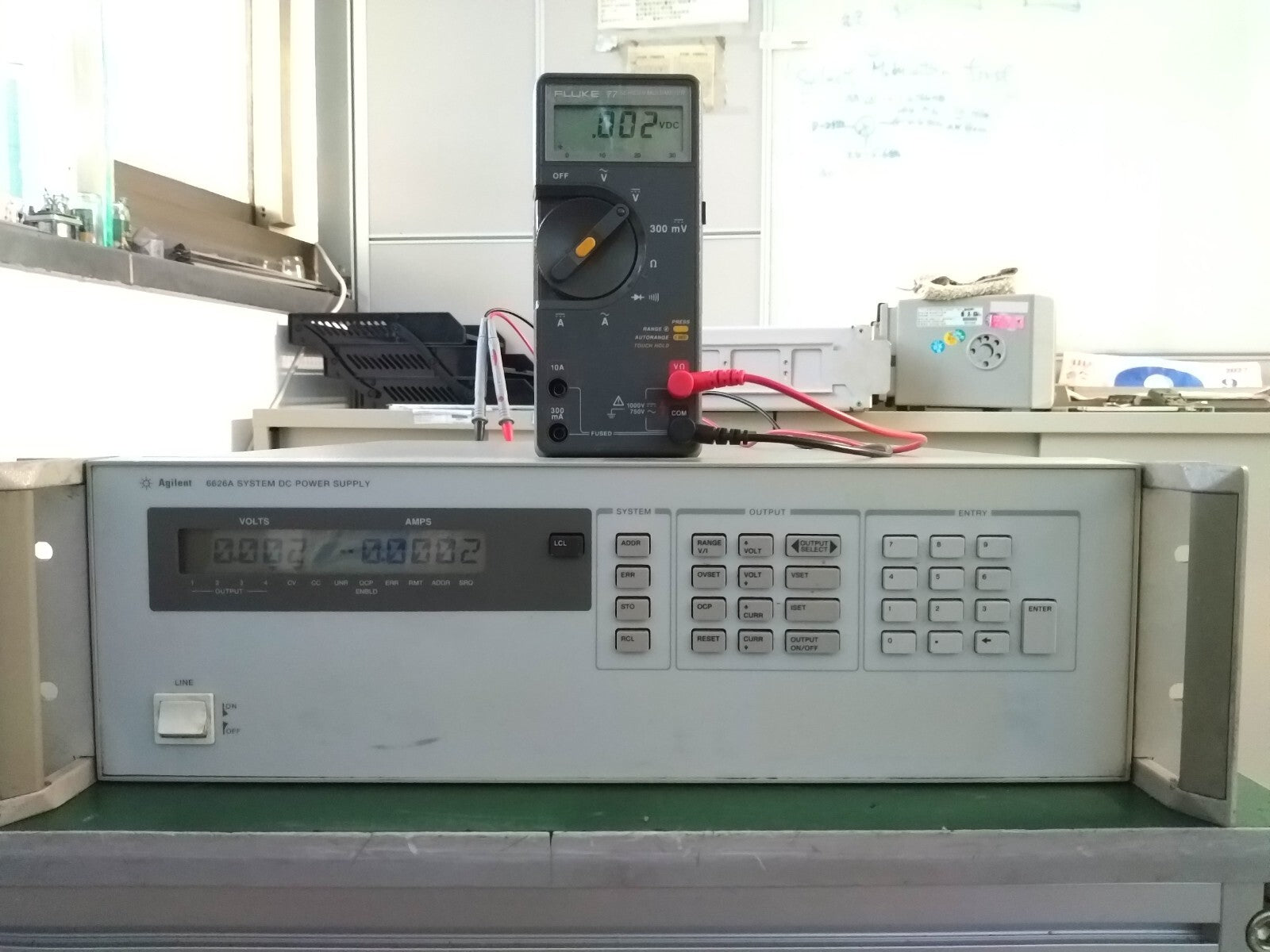 Agilent 6626A System DC Power Supply 100-240 acV , 0-50V , 0-2A , 50/60Hz , 4 Ch