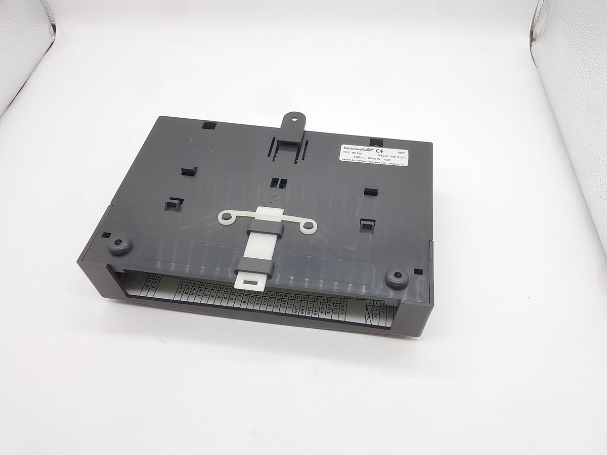 Satchwell Ivensys IAC 600 B Multi Loop Intelligent Controller