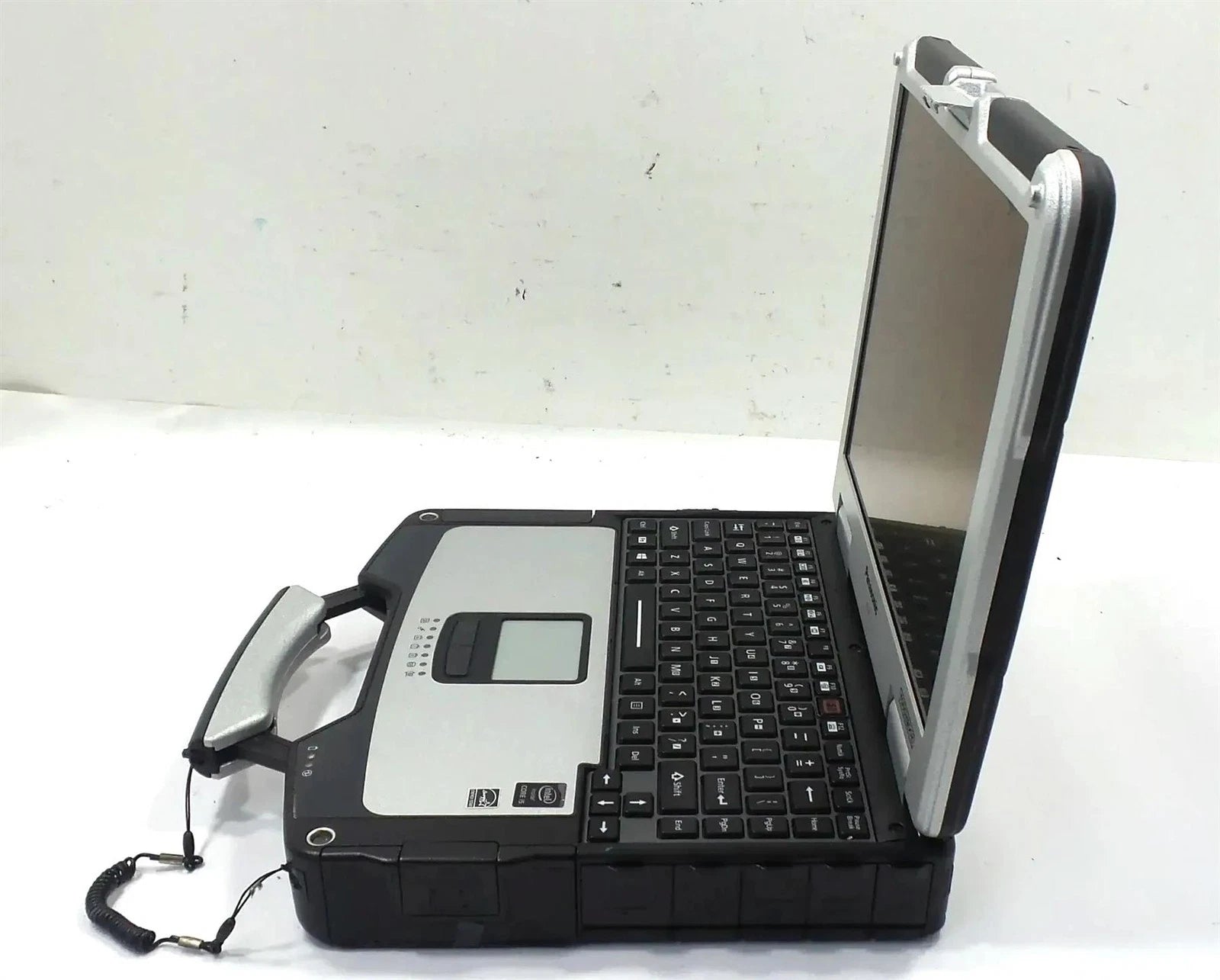 Panasonic Toughbook CF-31 Core i5-5300U 2.3GHz 8GB 256GB SSD Win 10 Pro