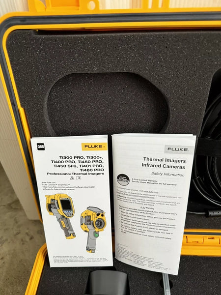 FLUKE TI480PRO IR Camera 60Hz, 640 x 480 Resolution, 2 Batteries with Charger & Case