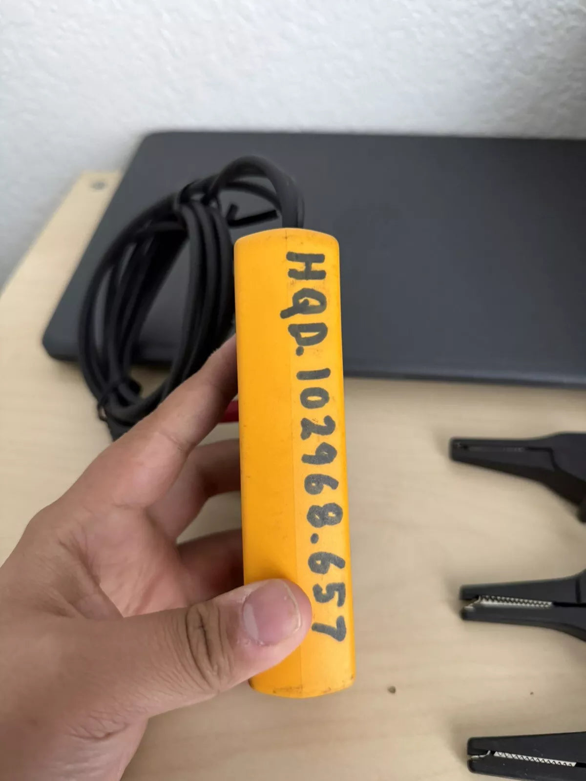 FLUKE 9040 Digital Phase Rotation Indicator Meter