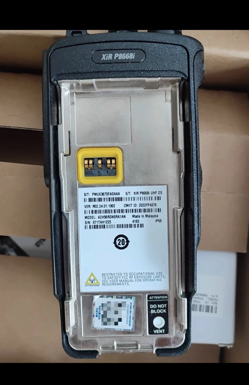 Motorola XIR P8668i Professional Two-Way Radio