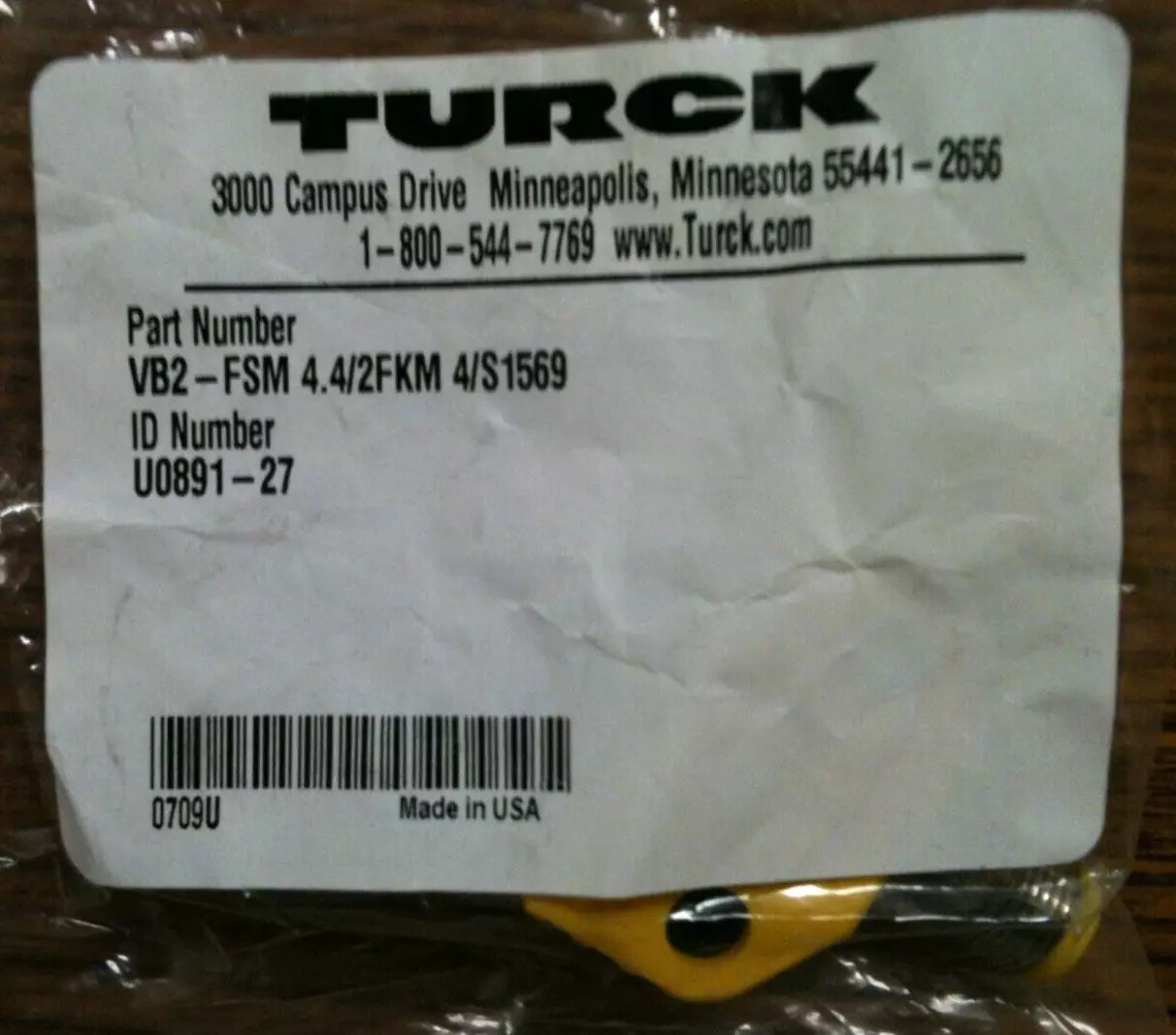 Turck VB2-FSM 4.4/2FKM 4/S1569 Actuator and Sensor Splitter
