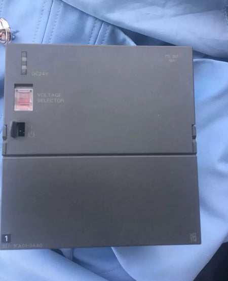 6ES7 307-1KA01-0AA0 PLC Digital Input Module - Siemens