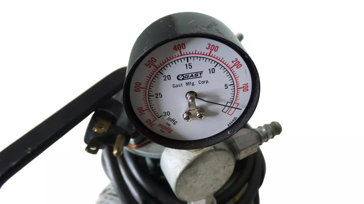 Gast ROA-P231-AA Piston Compressor Pump