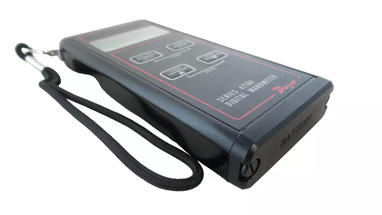 Dwyer Instruments Series 477AV-00 Digital Manometer