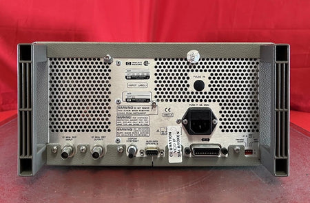 Agilent/Keysight 8648B H31 Synthesized Signal Generator 9kHz to 2GHz