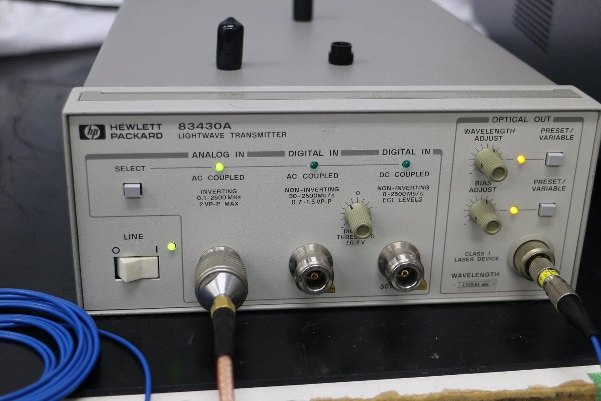 HP 83430A /130 2.5Gbps 1310nm Lightwave Transmitter