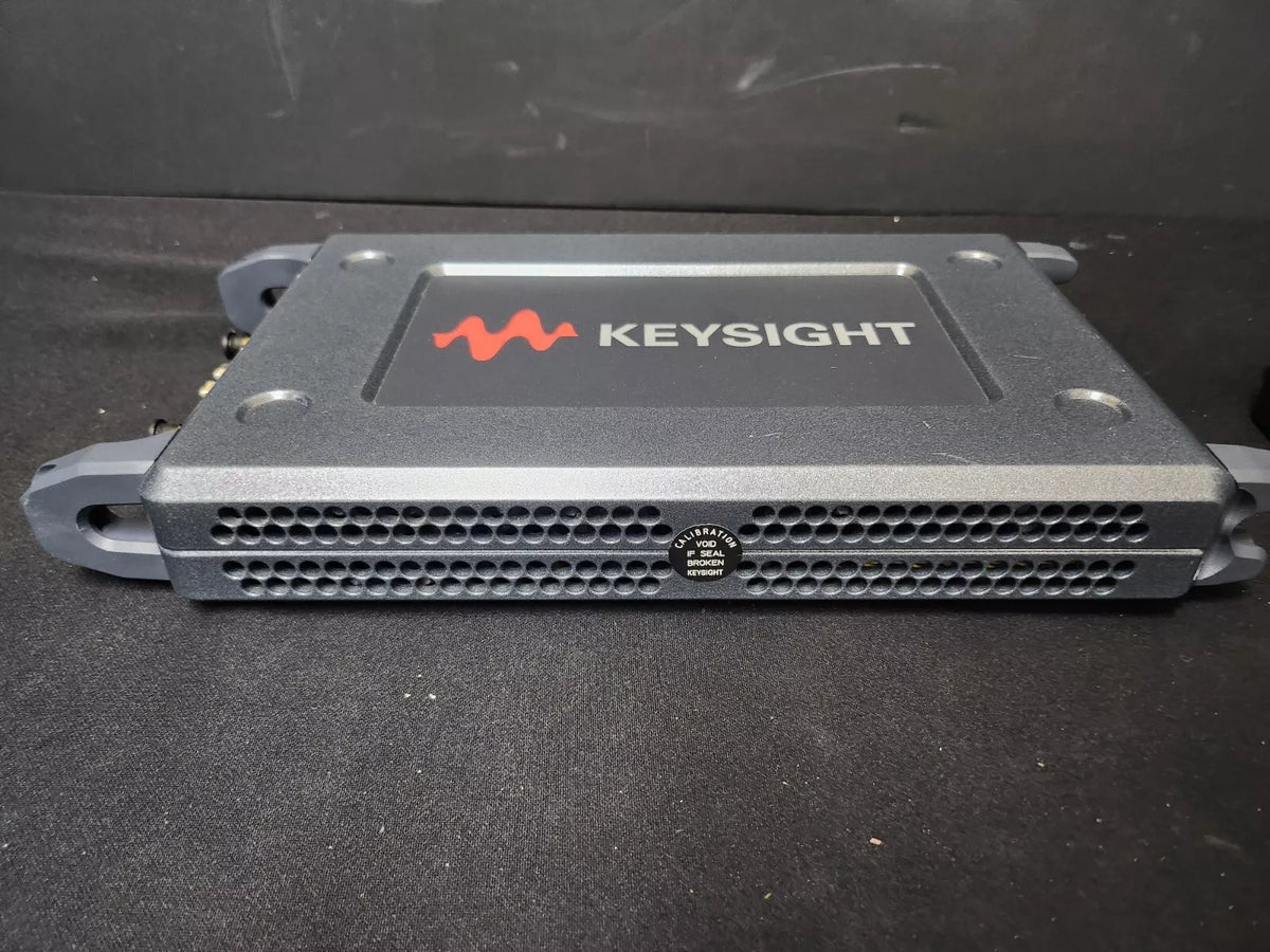 Keysight P5000A USB Vector Network Analyzer 9kHz - 4.5 GHz (0401)
