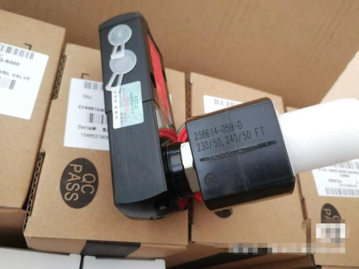 24VDC Solenoid Valve EF8551G401MO 1pc NEW