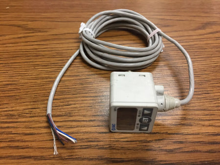 SMC ISE40-T1-22L Digital Pressure Switch