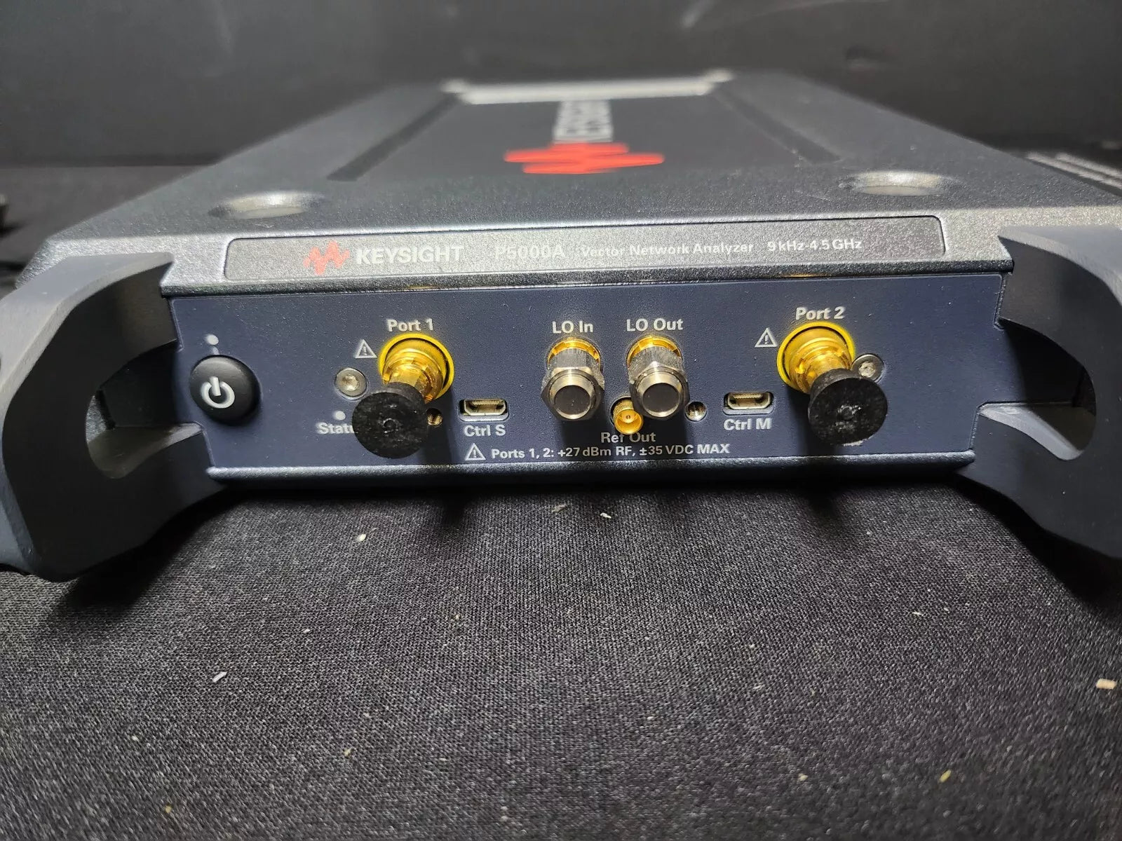 Keysight P5000A USB Vector Network Analyzer 9kHz - 4.5 GHz (0401)