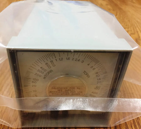 Granville-Phillips 275116 Convectron Gauge Controller for 2-Set Points Torr