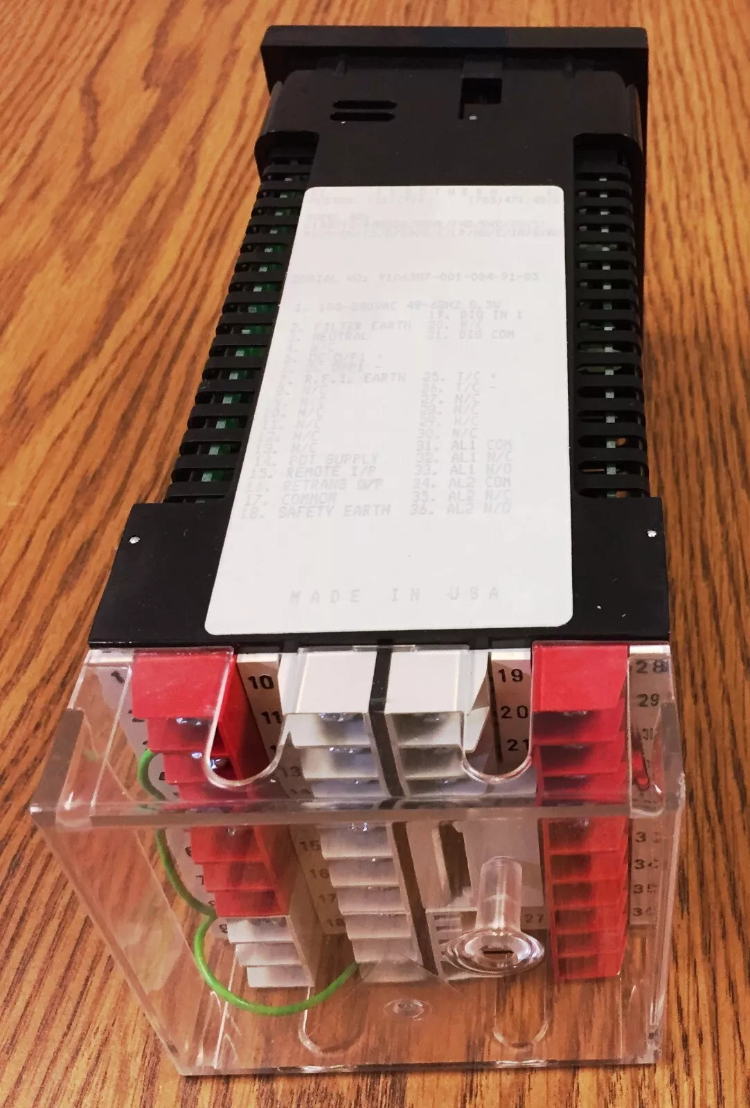 EUROTHERM 818S Temperature Programmable Controller