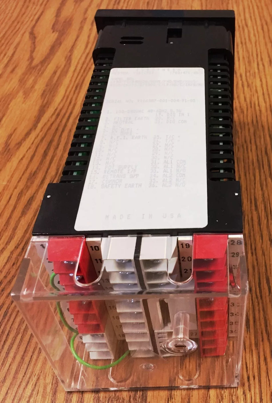 EUROTHERM 818S Temperature Programmable Controller