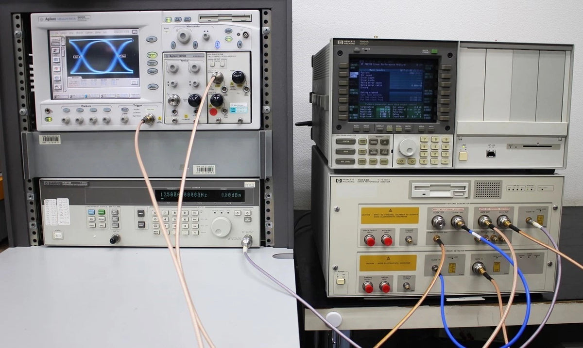 HP 70843B 100M-12Gbps bit error rate tester