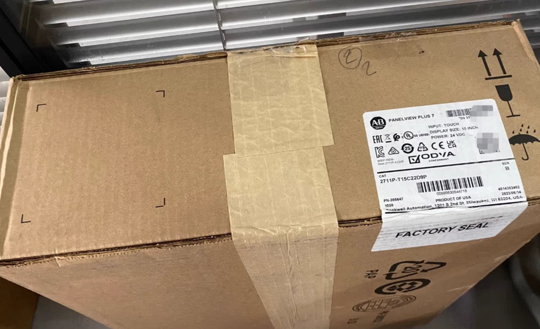 1PCS SURPLUS ALLEN BRADLEY 2711P-T15C22D9 P /B
