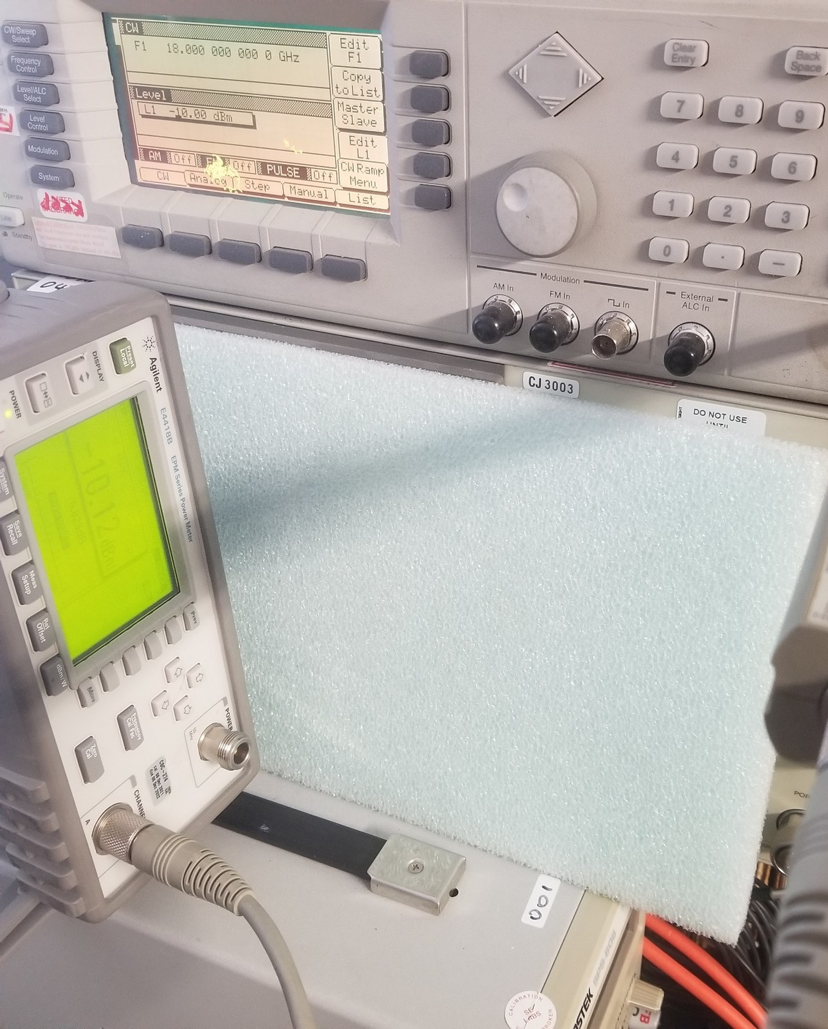 Agilent E4418B RF Power Meter