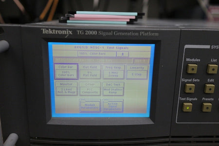 Tektronix TG2000 Signal Generator