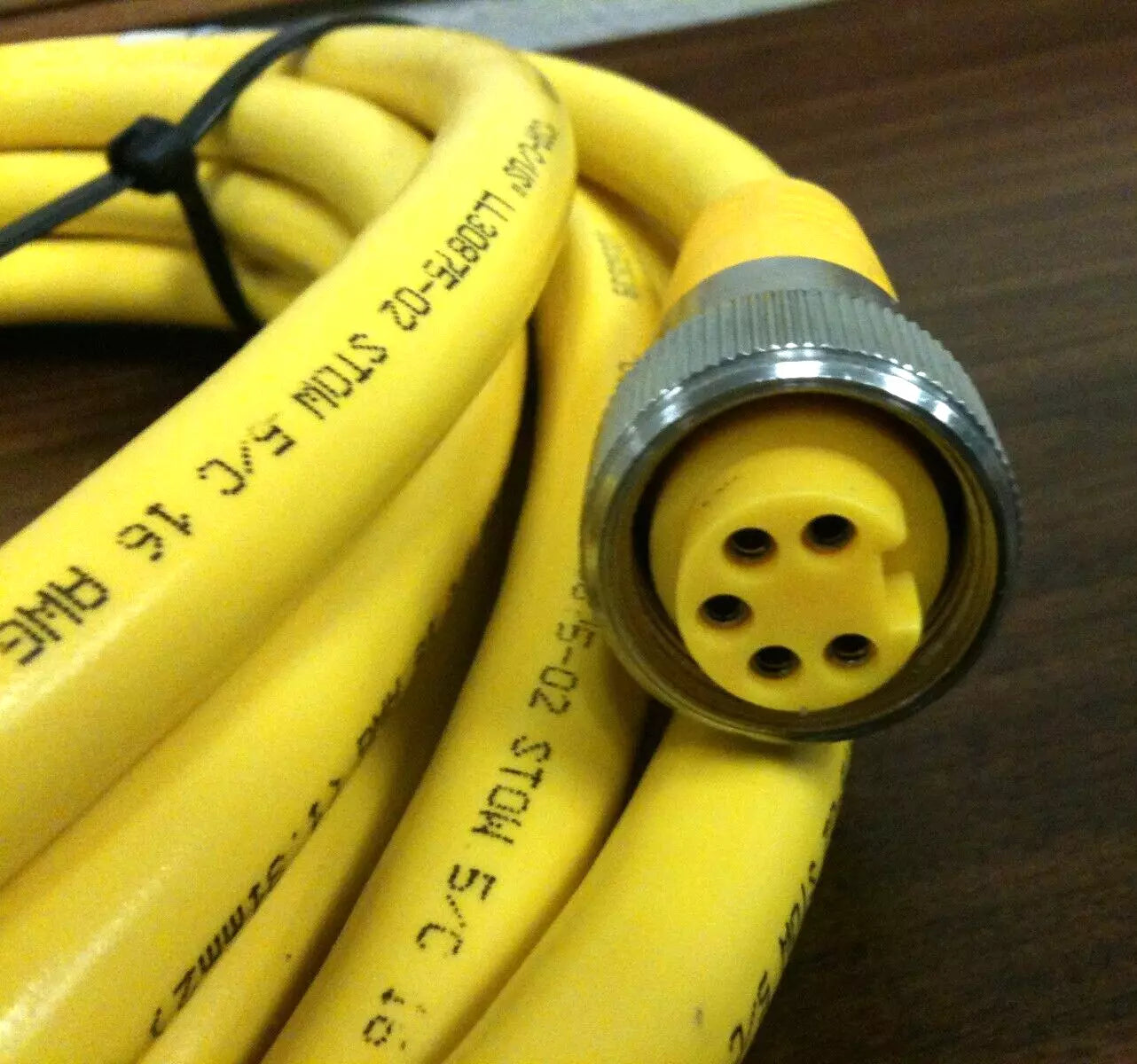Turck RKV 56-9M U16531 Heavy Duty Cordset Cable with Connectors