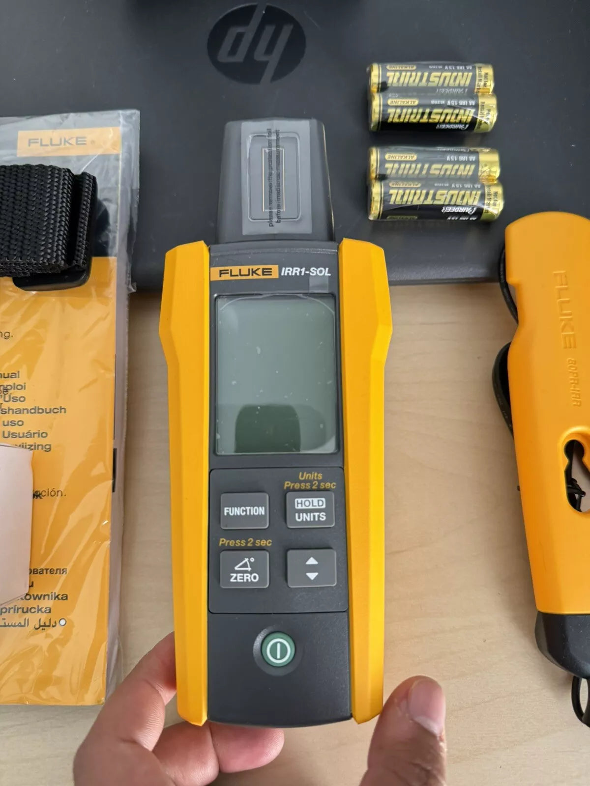 FLUKE IRR1-SOL Solar Irradiance Meter with Case - New
