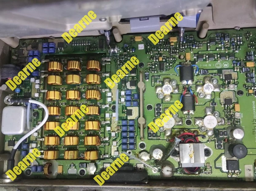 Motorola MICOM-2R Short-Wave Radio