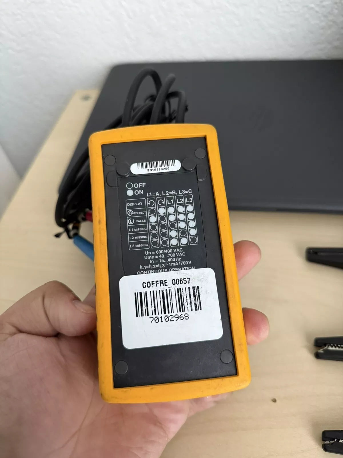 FLUKE 9040 Digital Phase Rotation Indicator Meter