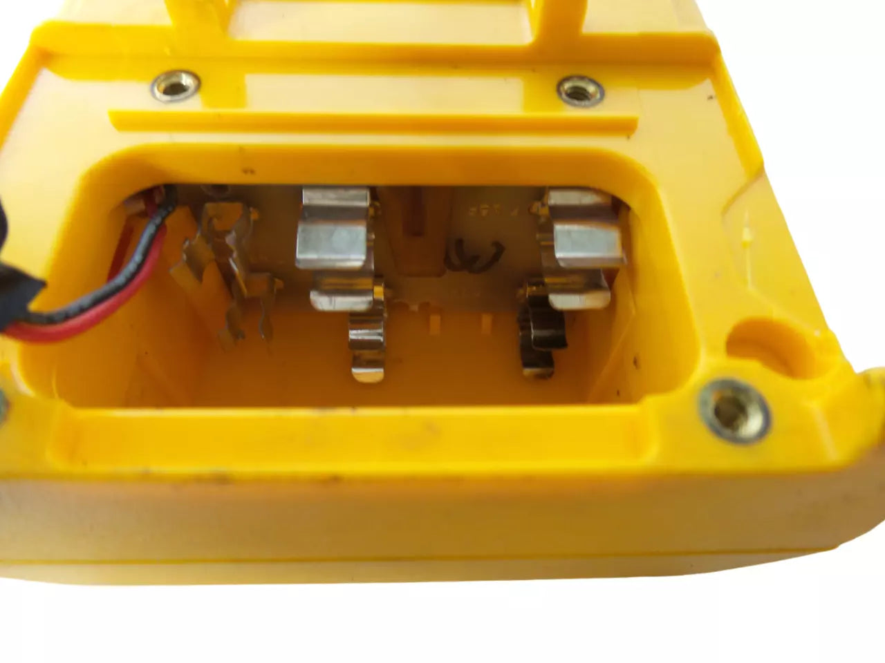 Fluke 27 Multimeter with Advanced Features and Free Shipping