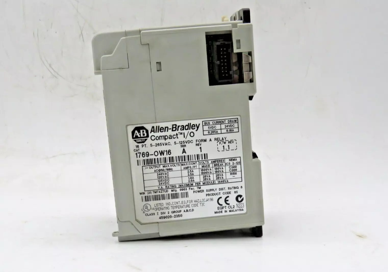 Allen-Bradley 1769-OW16 Compact I/O Relay Output Module Ser A