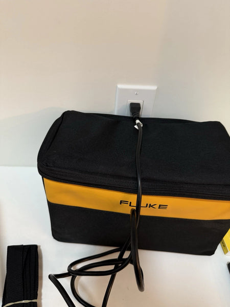 FLUKE Biomedical ProSim 4 & Spot Light Kit with Bag & Charger (Tested)