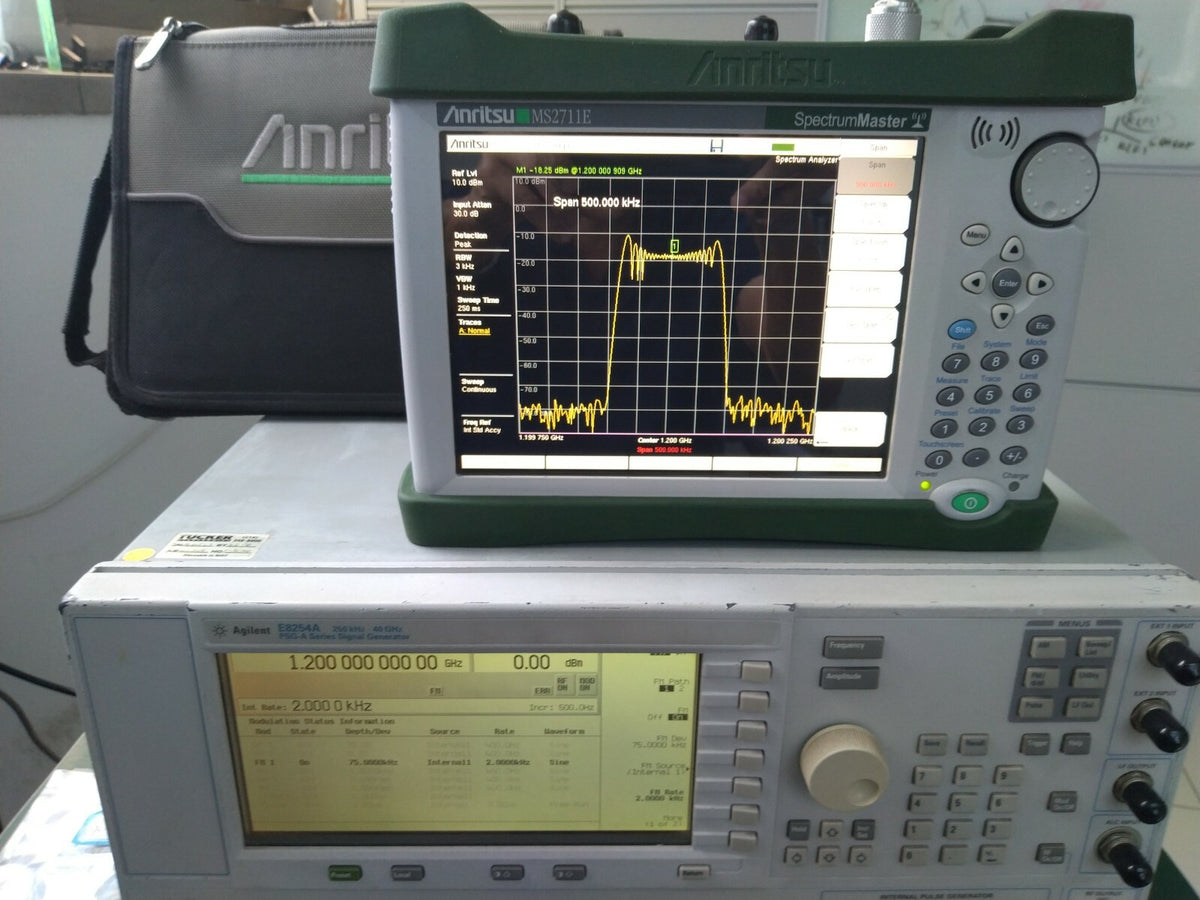 Anritsu MS2711E Handheld Spectrum Analyzer 9kHz to 3GHz , Hand bag, ACV adapter